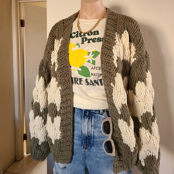 🆕️The Loren//Thick knitted Cardi - Picture 4 of 5